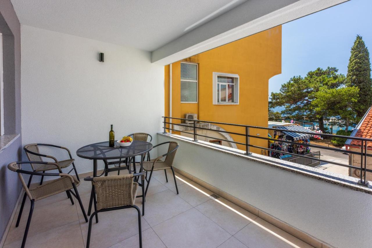 Luxury Apartments Lovorka 1 & 2**** Selce Exteriör bild