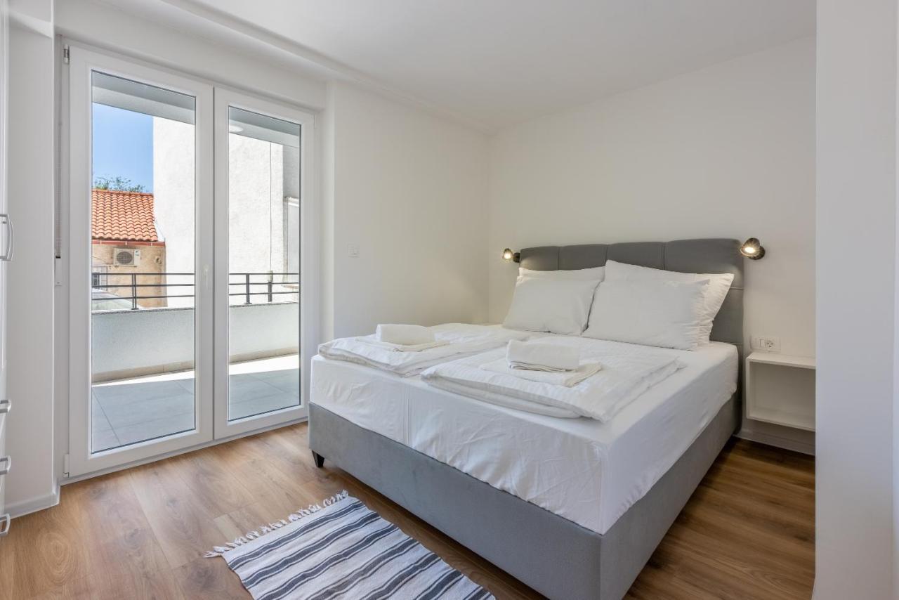 Luxury Apartments Lovorka 1 & 2**** Selce Exteriör bild